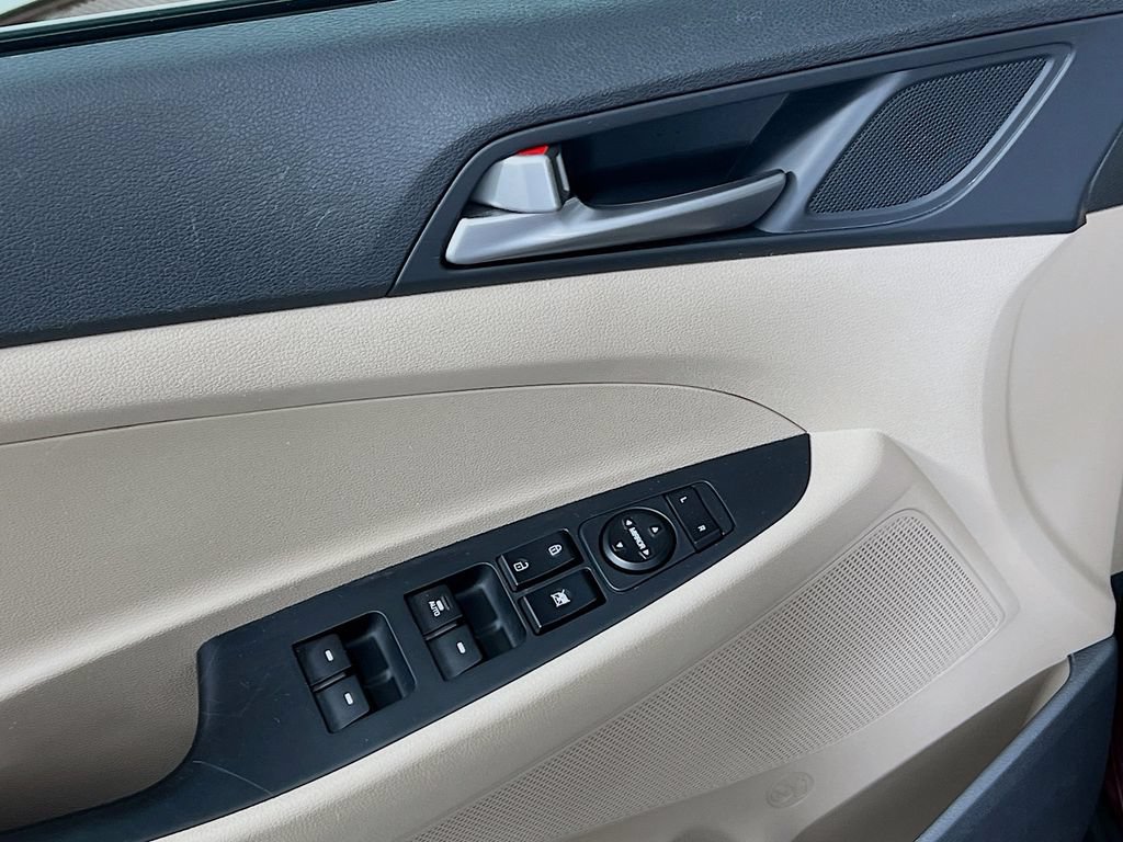 Used 2018 Hyundai Tucson SEL FWD image 16