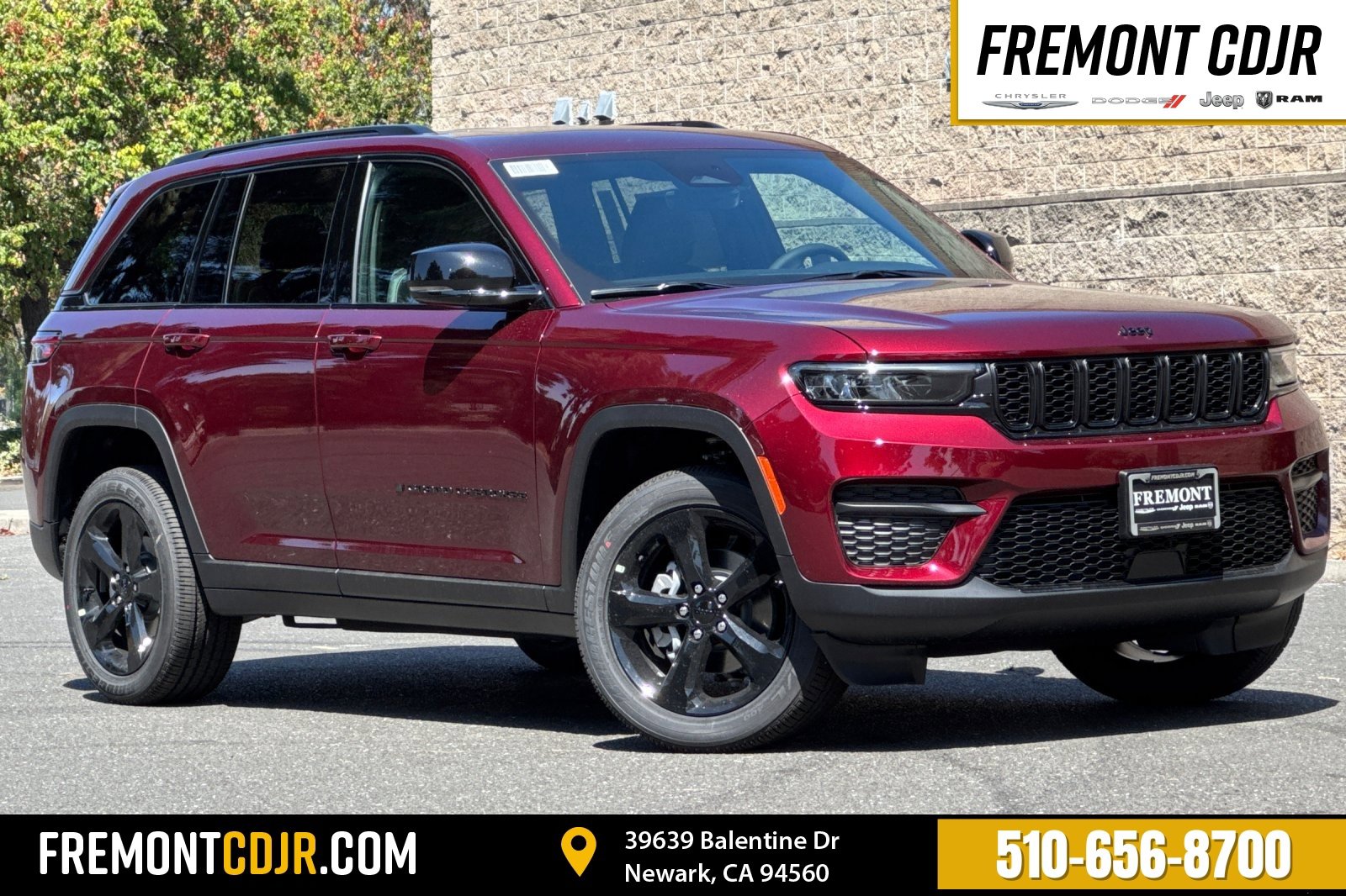 New 2025 Jeep Grand Cherokee Laredo