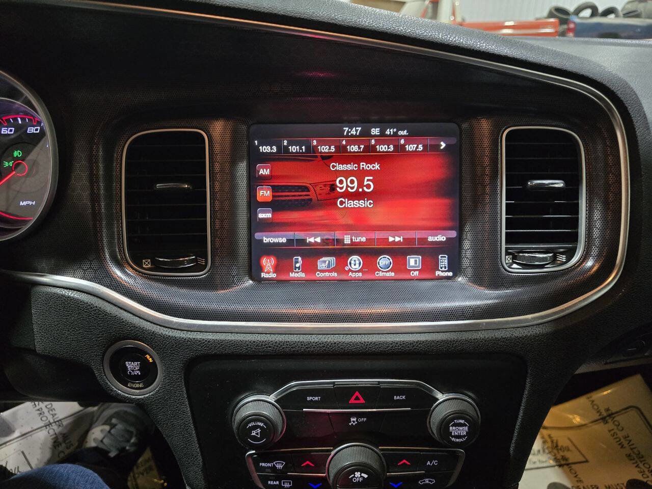 Used 2015 Dodge Charger SXT w/ Rallye Group image 37