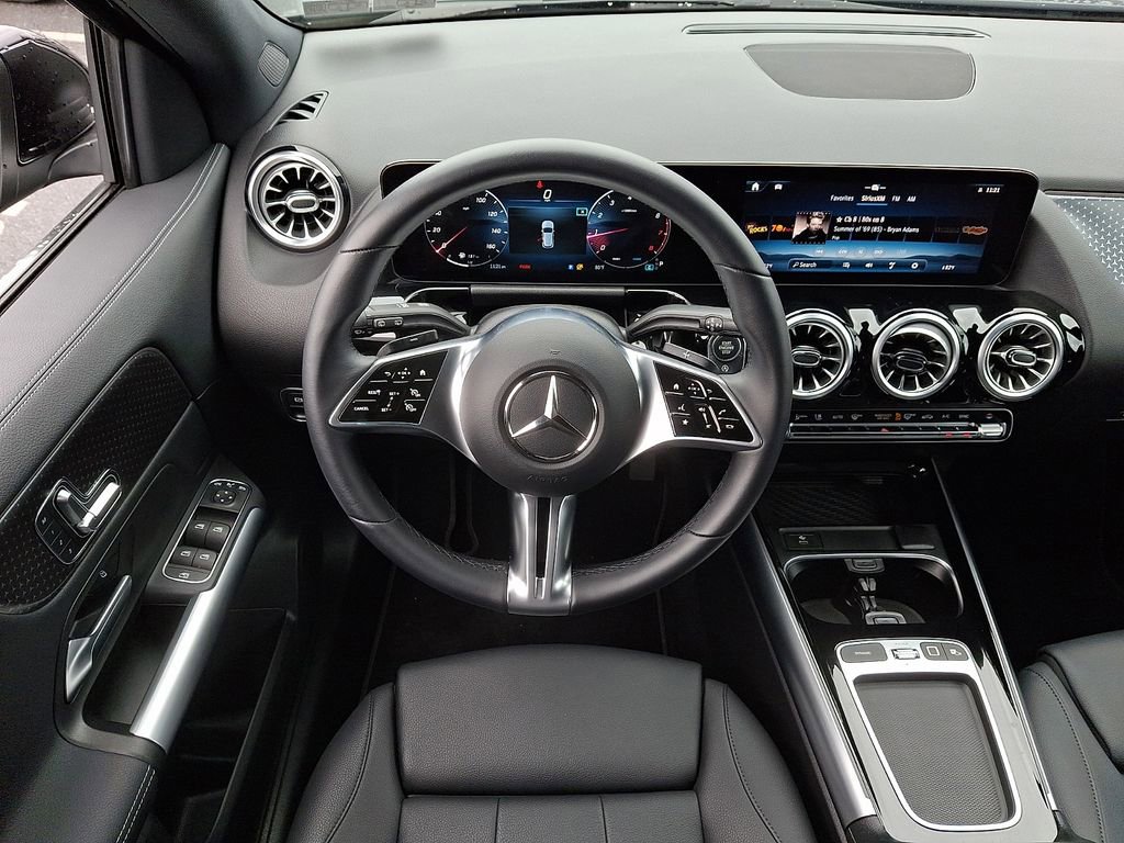 Used 2025 Mercedes-Benz GLA 250 image 13