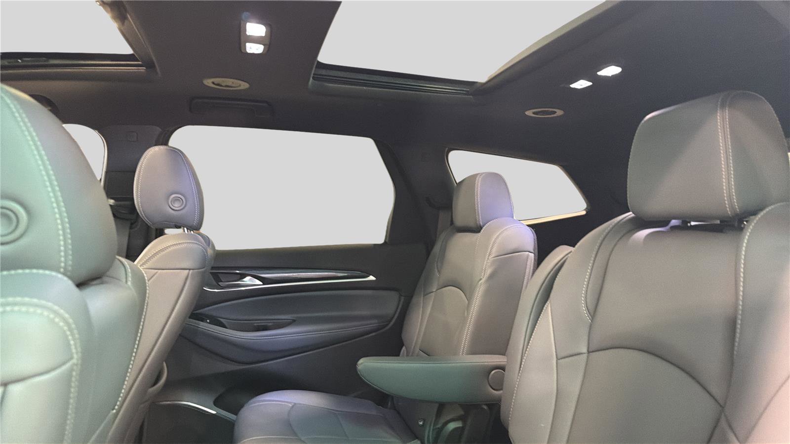 Used 2023 Buick Enclave Essence w/ Experience Buick Package image 21