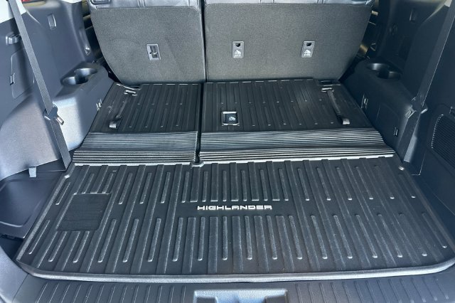 Certified 2026 Toyota Highlander XLE AWD/4WD image 20