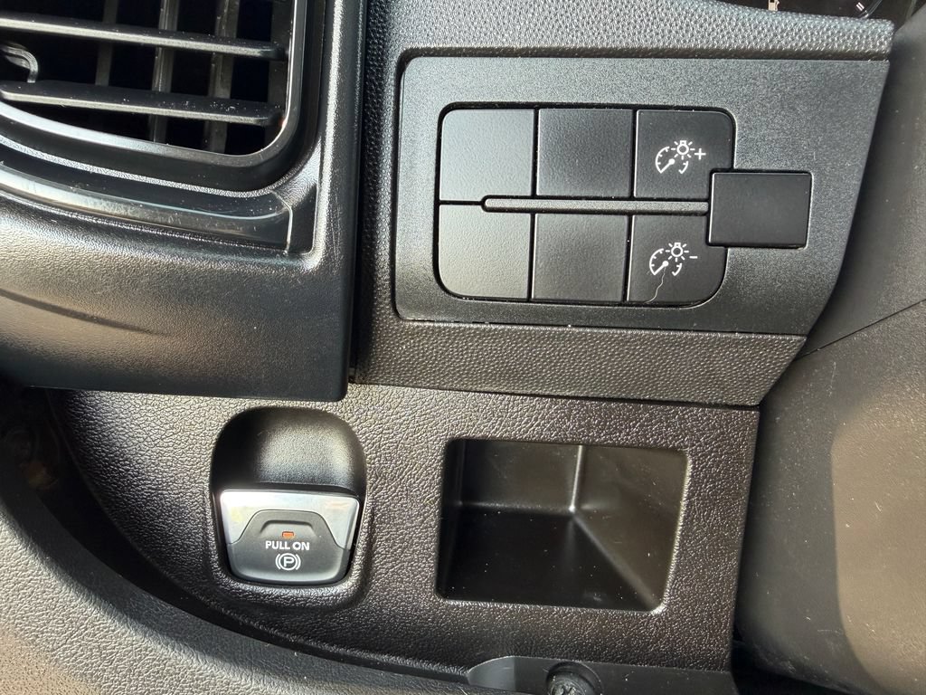 Used 2023 RAM ProMaster 2500 FWD image 14