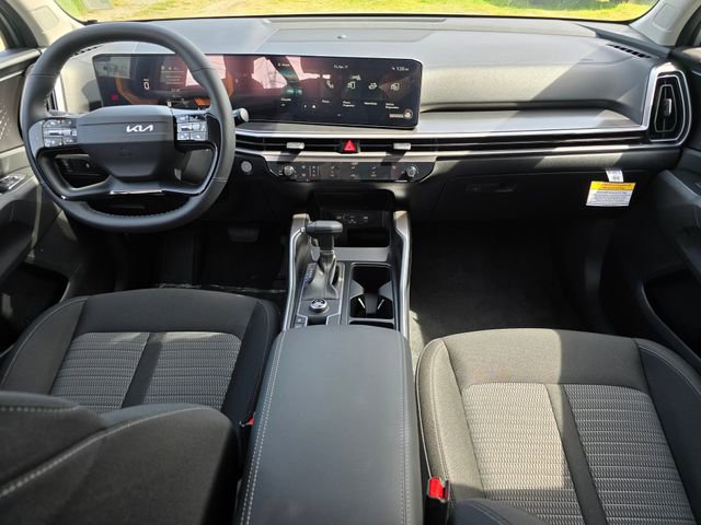 New 2026 Kia Sorento LX FWD image 15