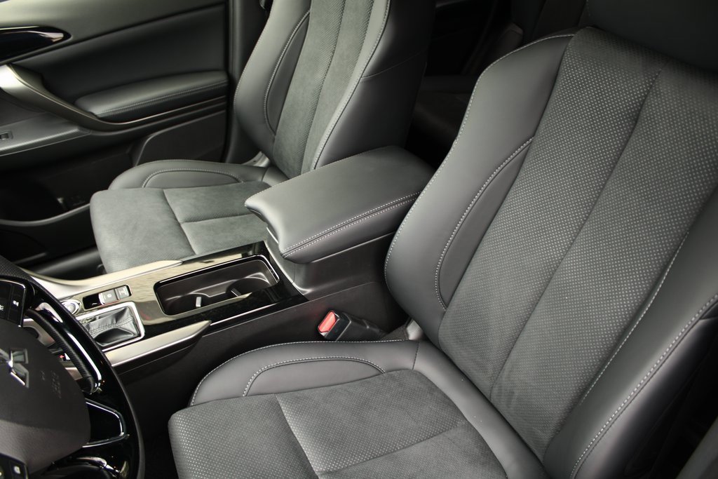 New 2025 Mitsubishi Eclipse Cross SEL image 4