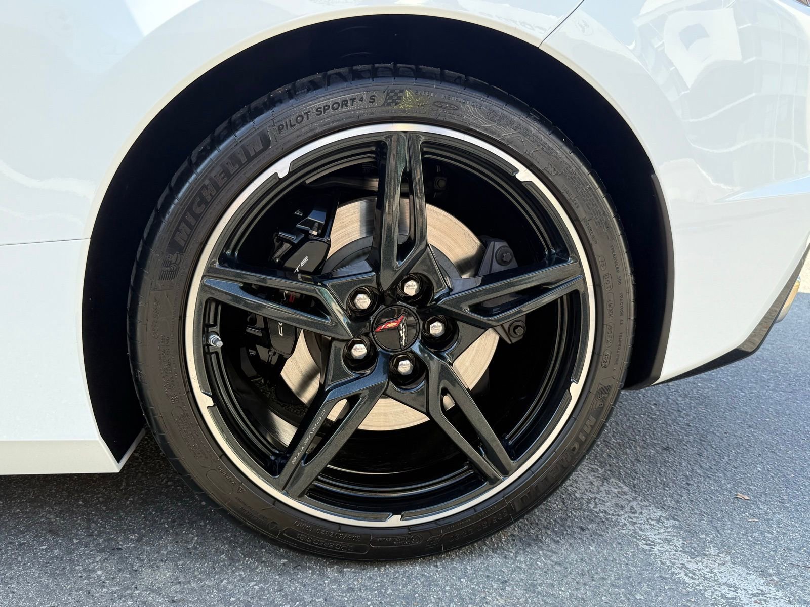 Used 2020 Chevrolet Corvette Stingray Preferred Cpe w/ 2LT Preferred Equipment Group image 18