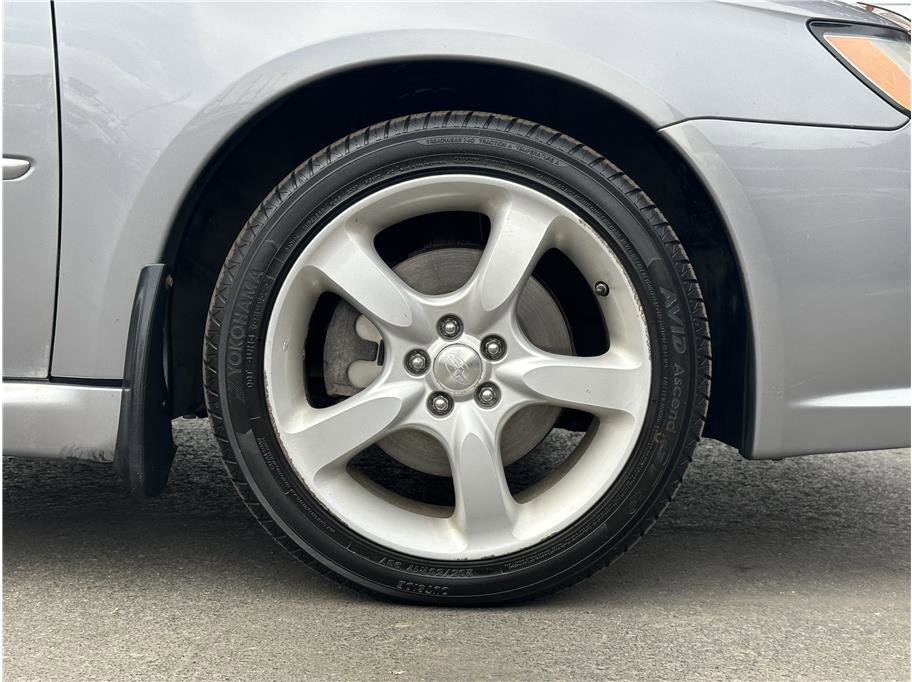 Used 2008 Subaru Legacy 2.5i AWD/4WD image 27