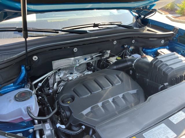 New 2025 Volkswagen Atlas Cross Sport SEL R-Line image 27