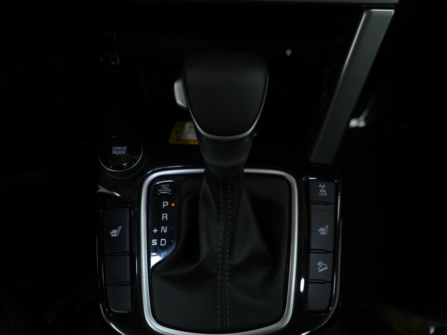 Used 2023 Kia Seltos SX w/ SX Sunroof Package image 17