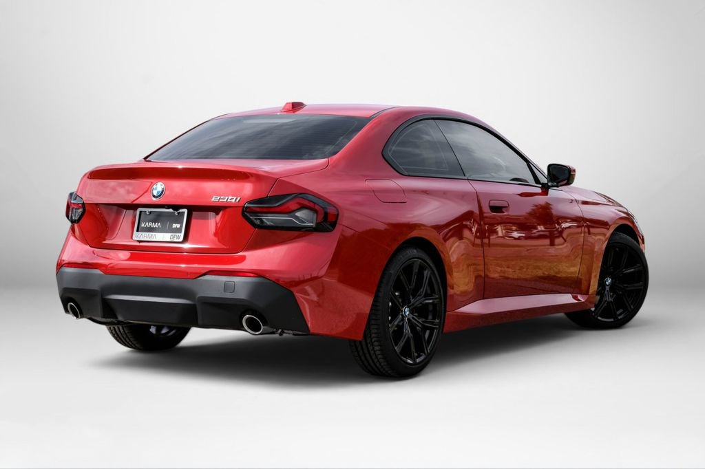 Used 2024 BMW 230i Coupe w/ Premium Package RWD image 5