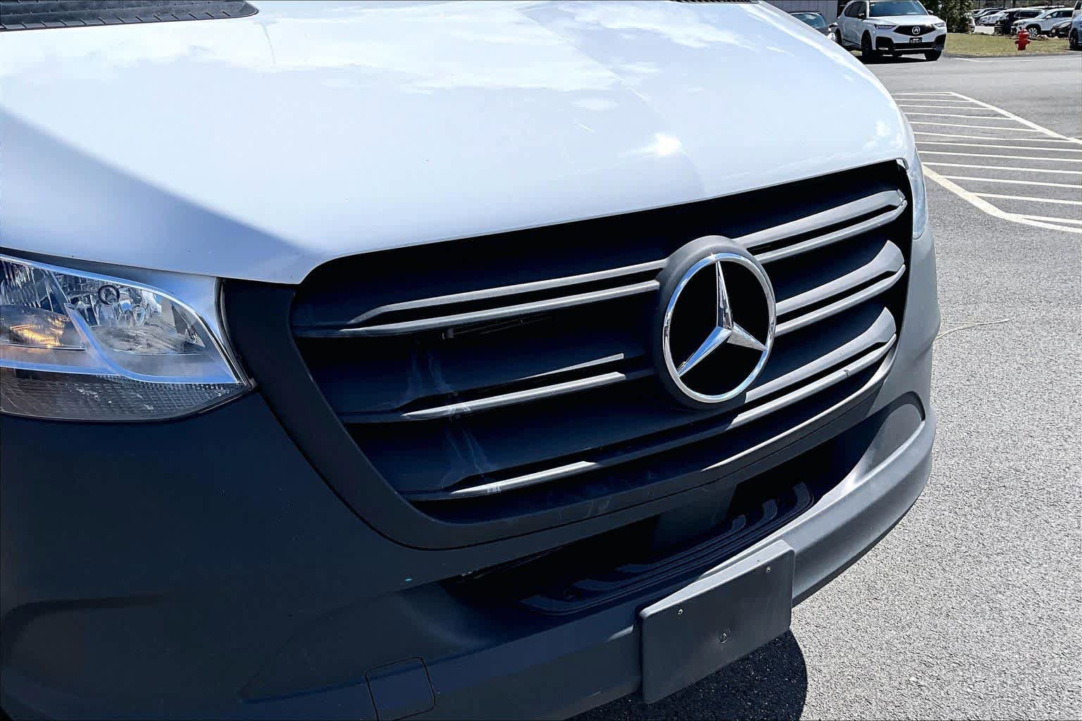 Used 2025 Mercedes-Benz Sprinter 2500 image 31