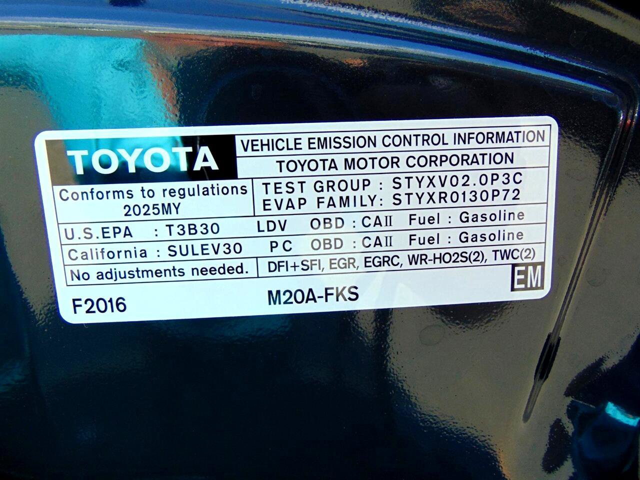 Used 2025 Toyota Corolla LE image 37