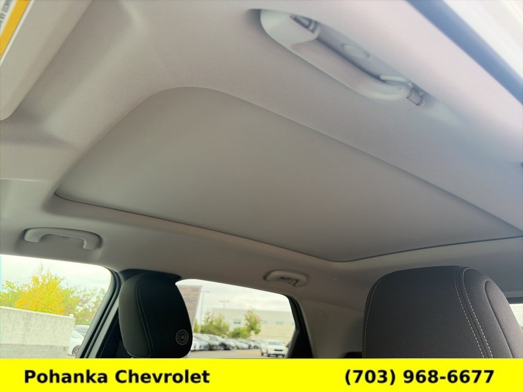 New 2026 Chevrolet TrailBlazer LT w/ LT Cold Weather Package AWD/4WD image 19