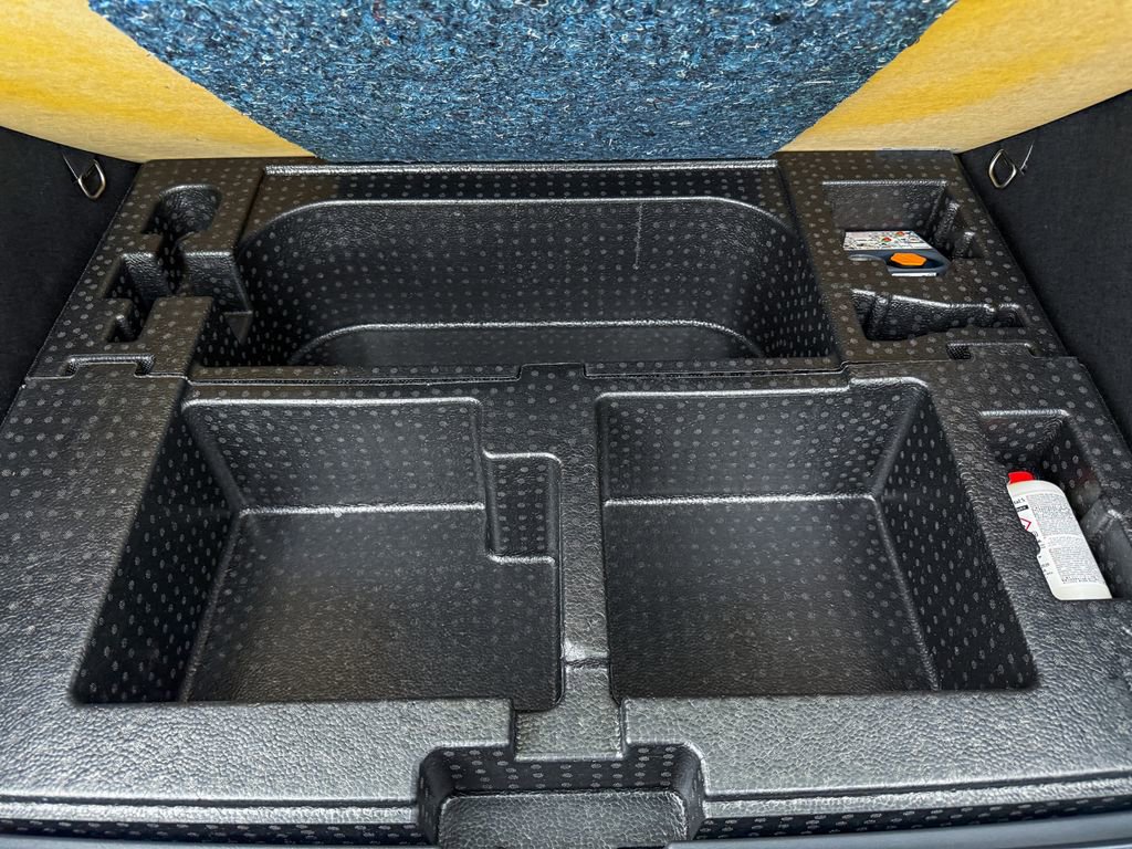 New 2026 Nissan Kicks SR image 28