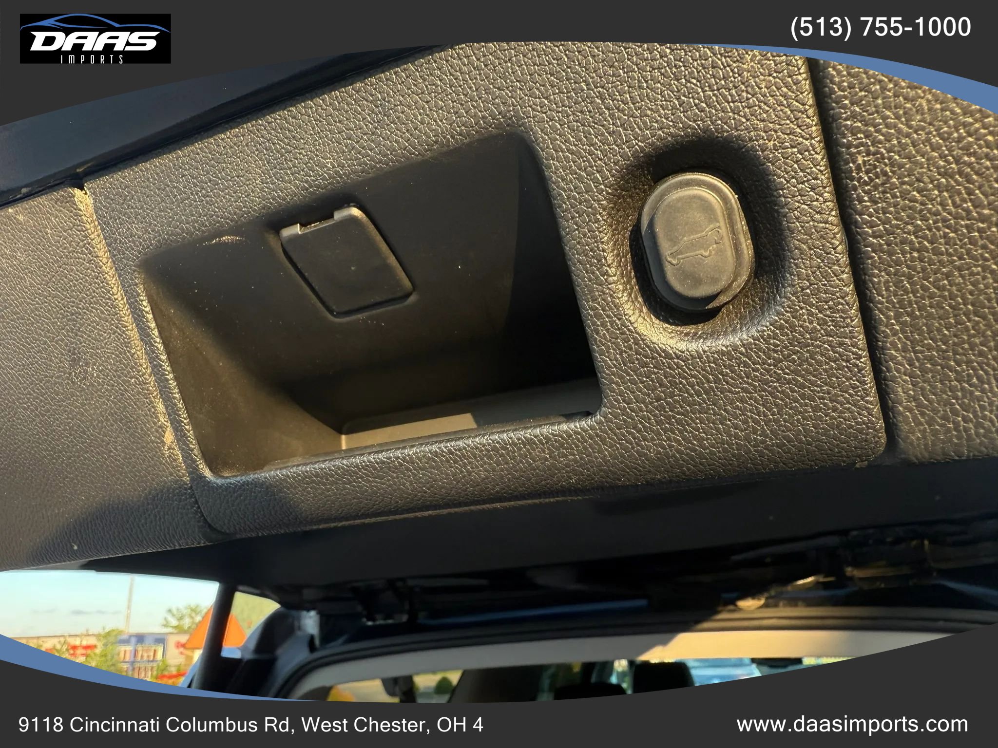 Used 2020 Chevrolet Suburban LT AWD/4WD image 33