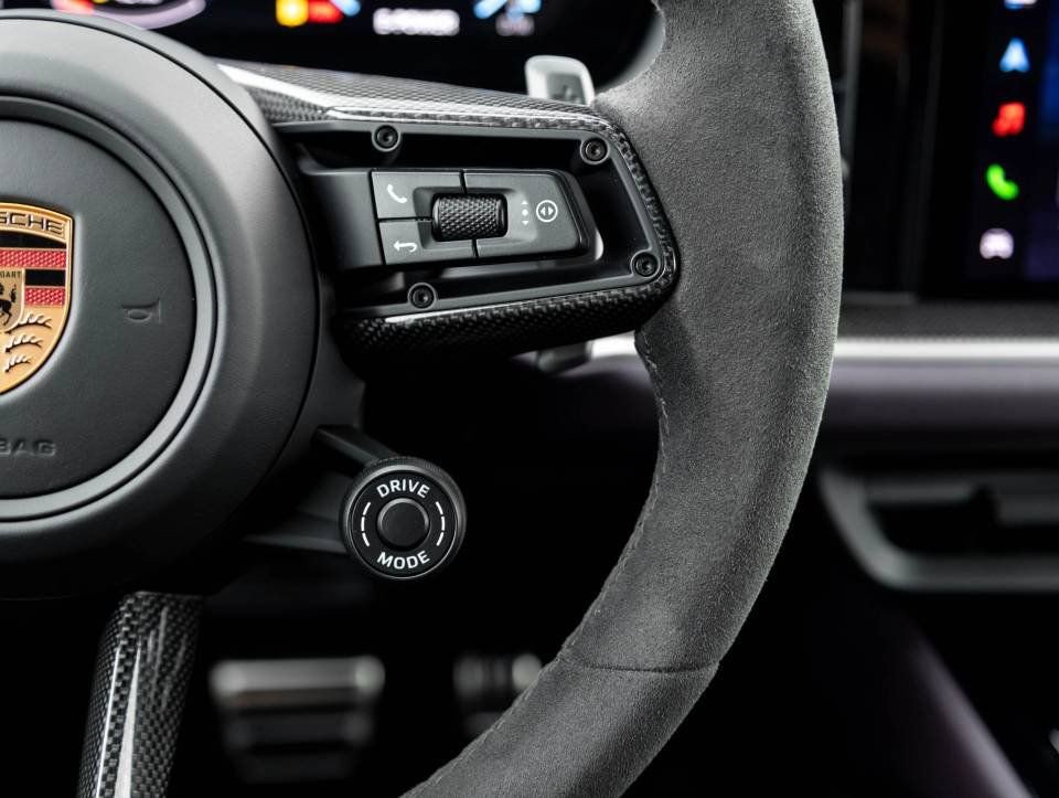 New 2026 Porsche Cayenne S image 16