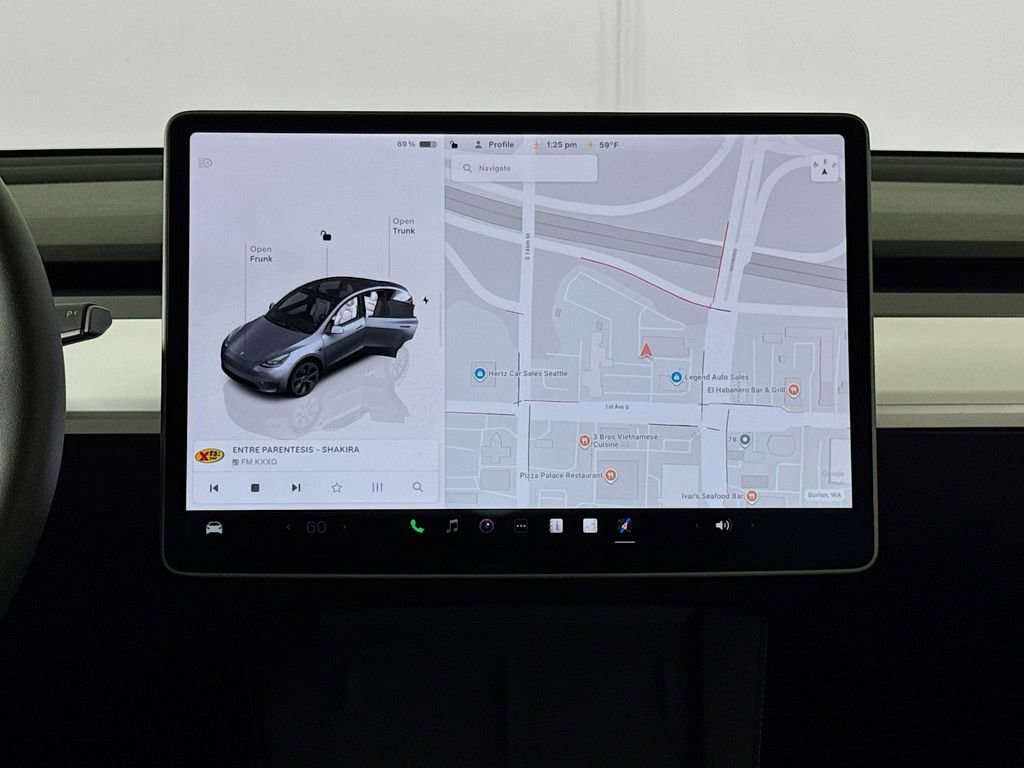 Used 2024 Tesla Model Y Long Range image 14