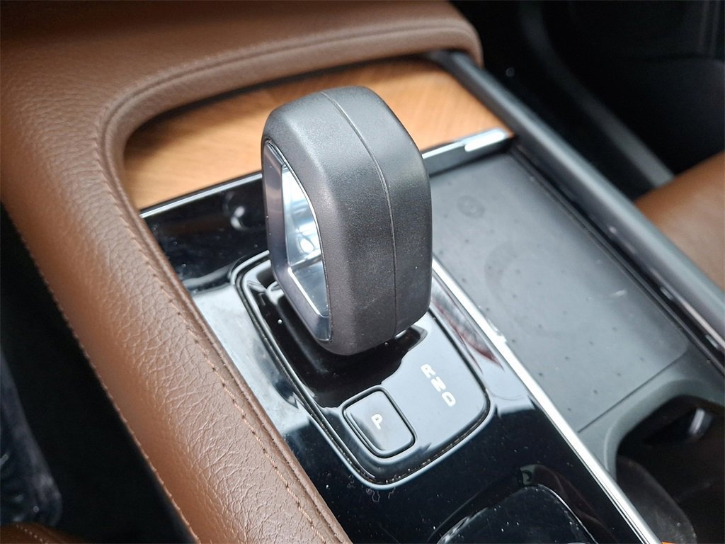 Used 2022 Volvo XC90 T8 Inscription Expression image 18