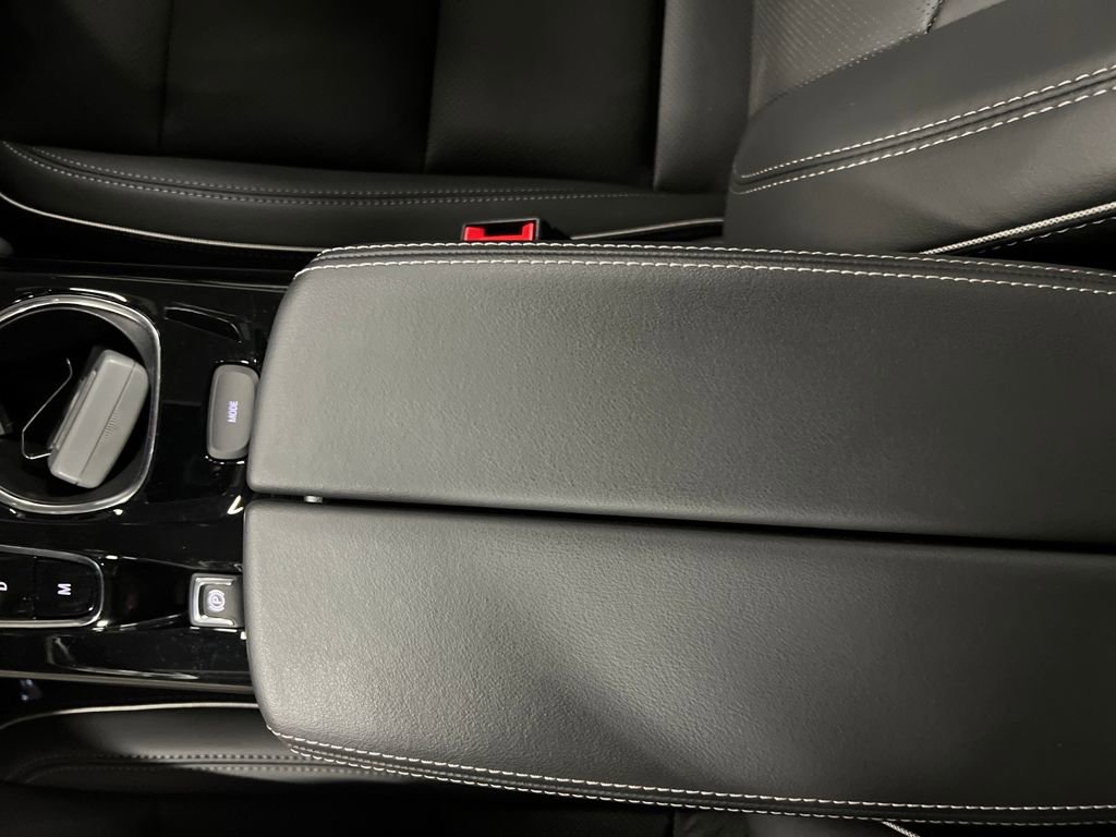 Certified 2023 Buick Envision Essence image 26