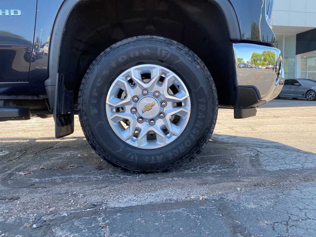 Used 2024 Chevrolet Silverado 2500 LTZ w/ LTZ Plus Package image 12