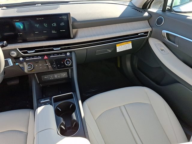 New 2026 Hyundai Sonata SEL FWD image 11