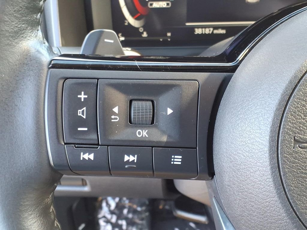 Certified 2023 Nissan Rogue Platinum w/ Platinum Premium Package image 25