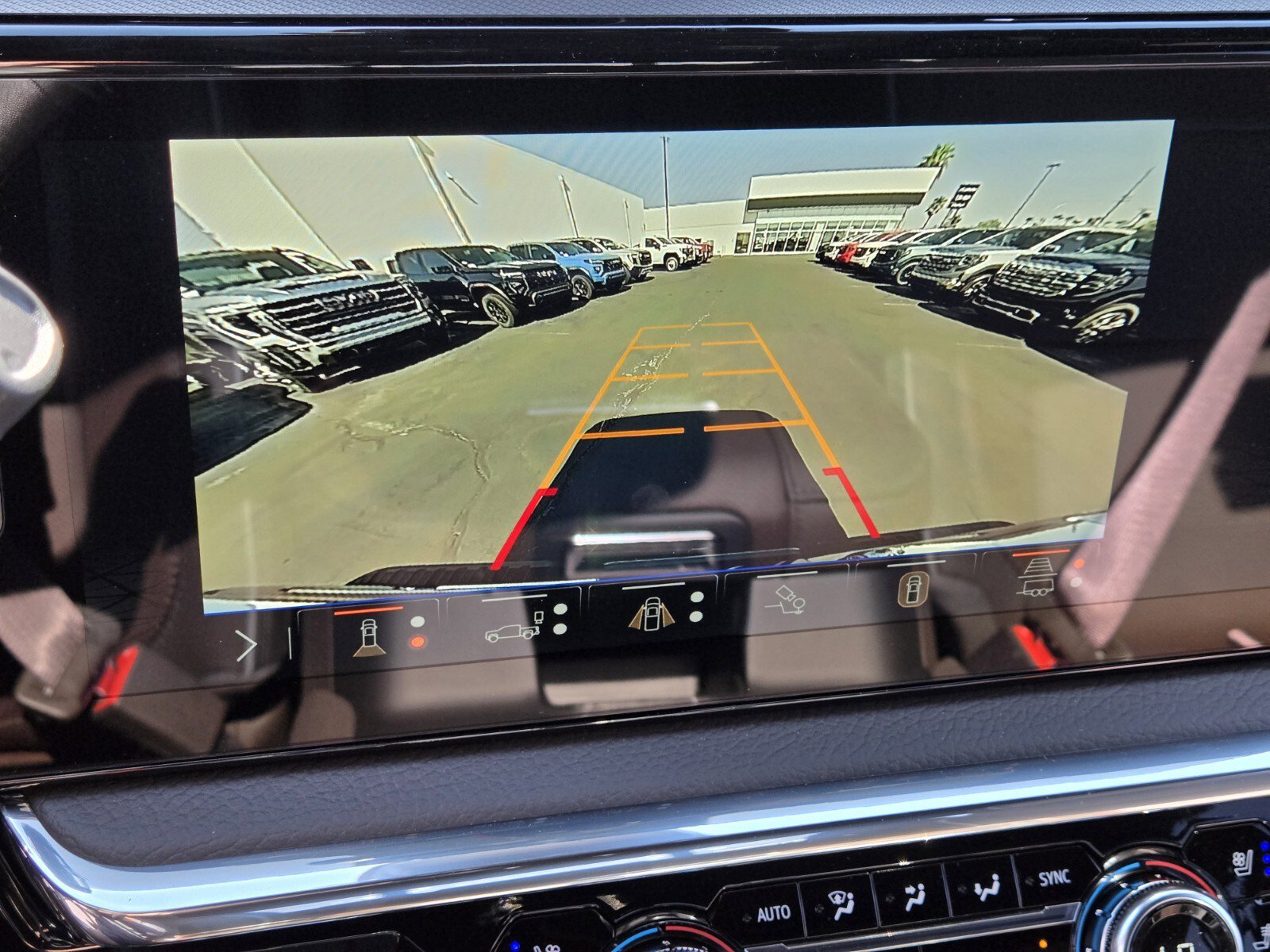 New 2025 GMC Sierra 2500 Denali w/ Denali Reserve Package image 13