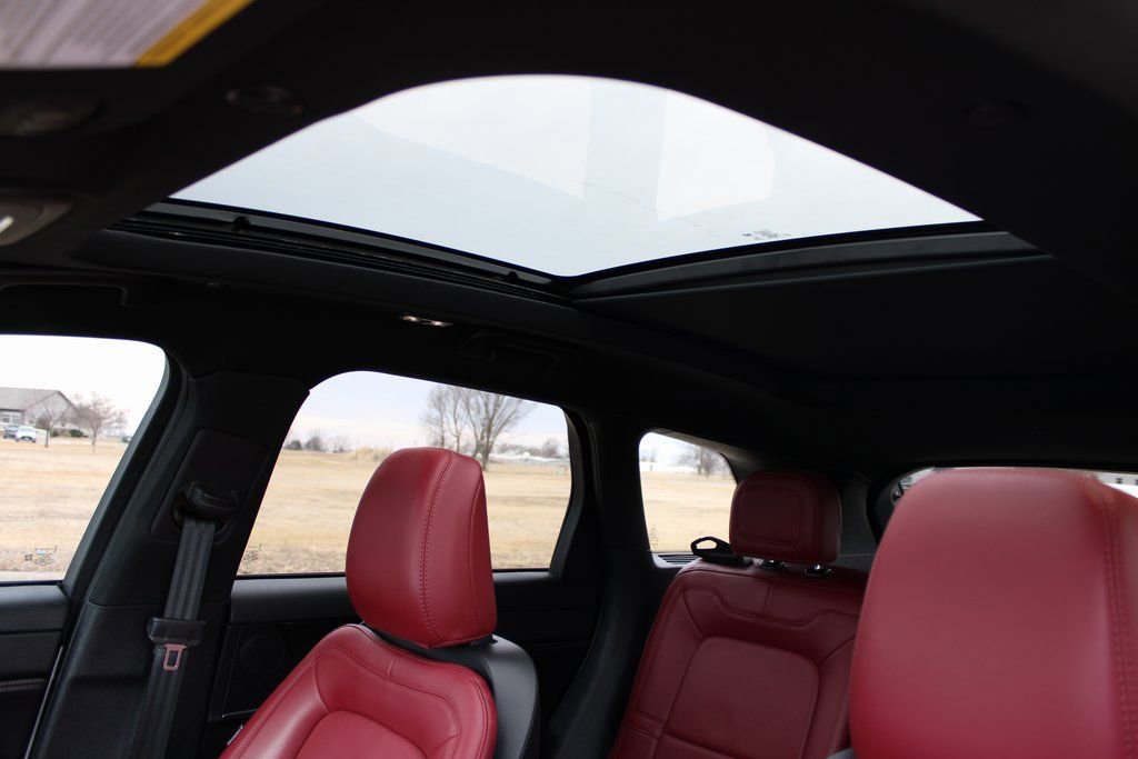 Used 2024 Lincoln Corsair Reserve w/ Equipment Group 201A image 17