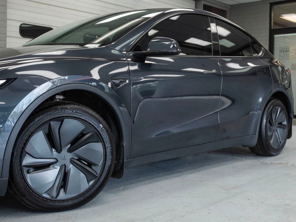 Used 2026 Tesla Model Y Long Range AWD/4WD image 13