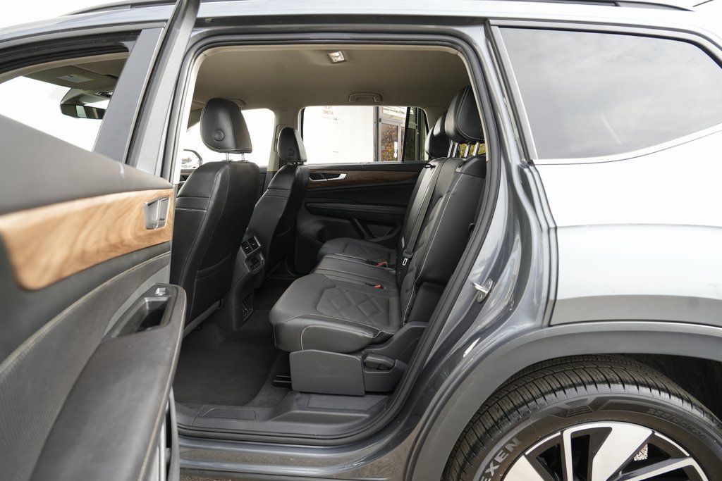 Used 2024 Volkswagen Atlas SE image 21