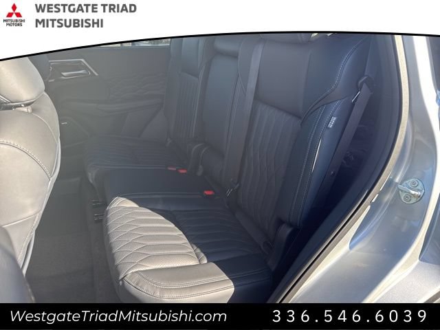 New 2026 Mitsubishi Outlander SEL FWD image 27