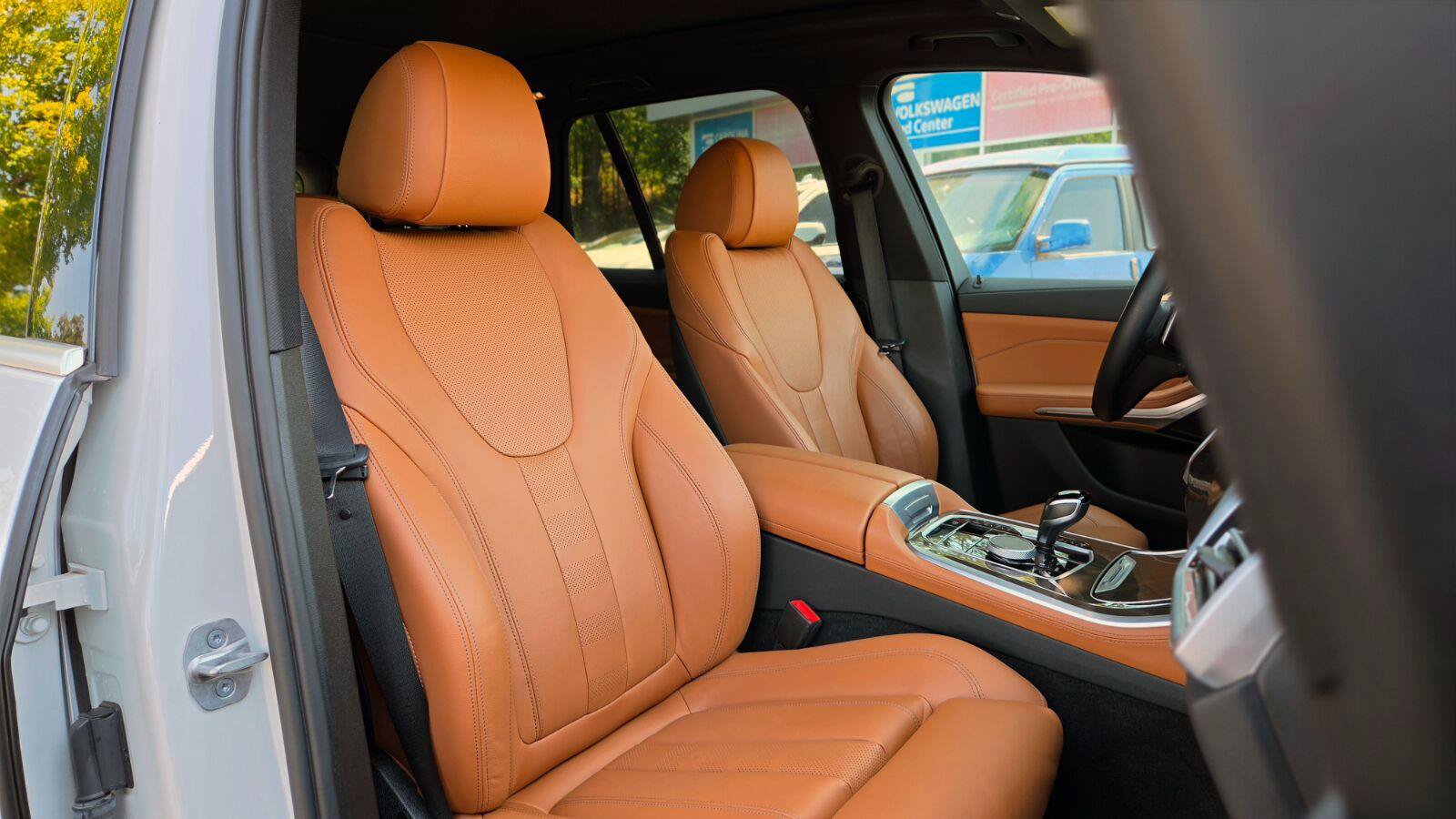 Used 2022 BMW X5 xDrive40i w/ Premium Package AWD/4WD image 50