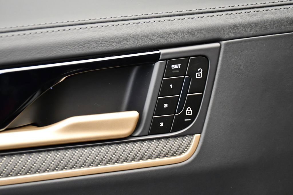 New 2026 Porsche Cayenne Turbo GT AWD/4WD image 36