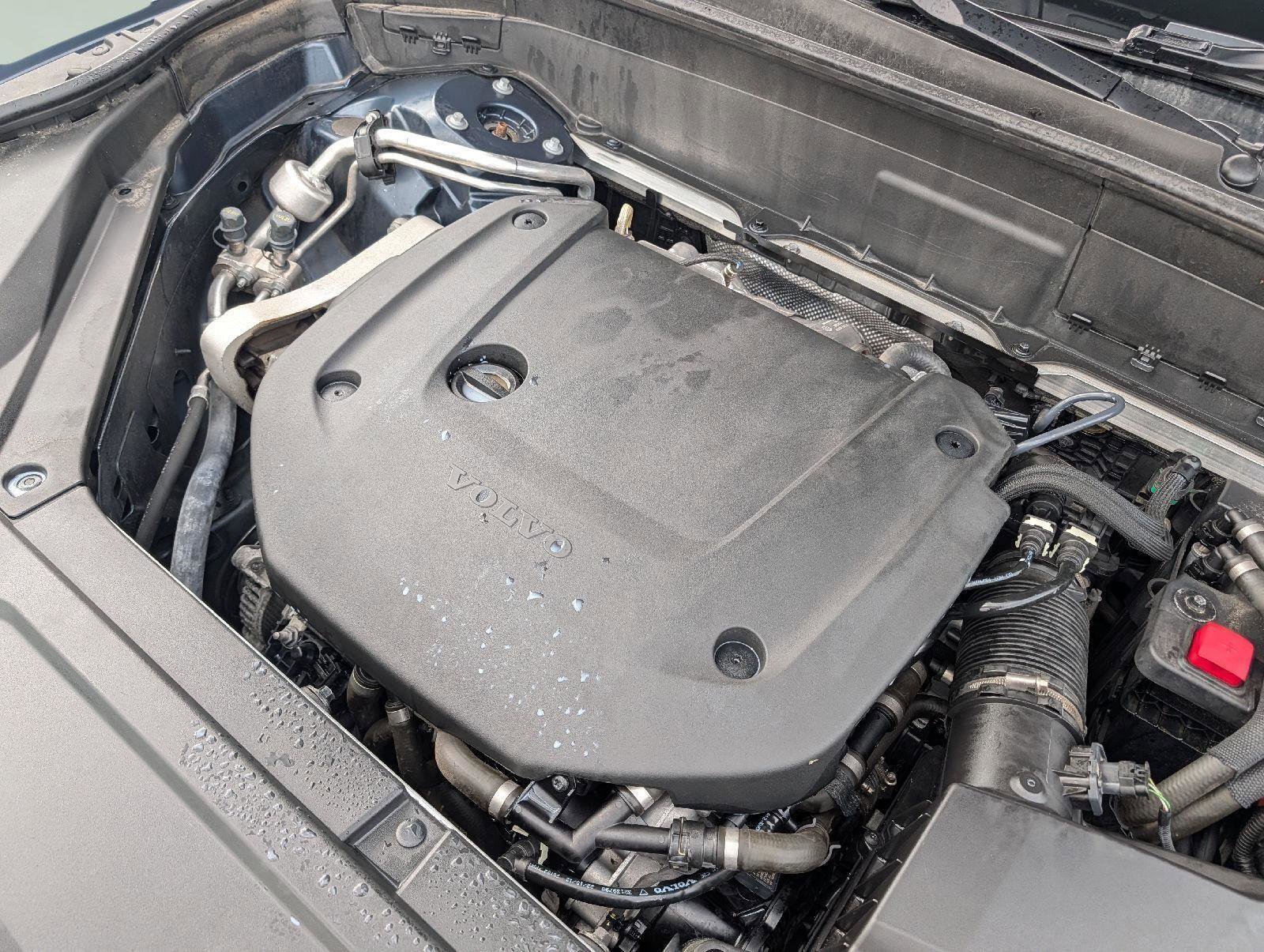 Used 2023 Volvo XC90 B6 Plus w/ Protection Package image 25