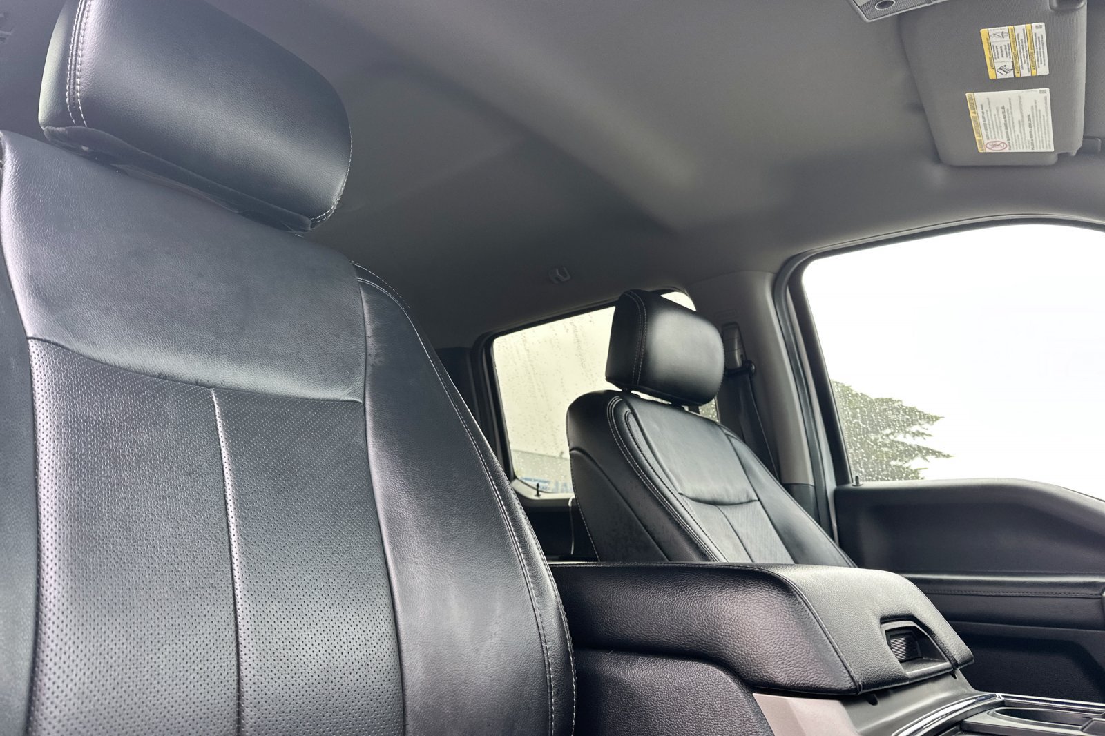 Used 2020 Ford F350 Lariat w/ Lariat Ultimate Package AWD/4WD image 14