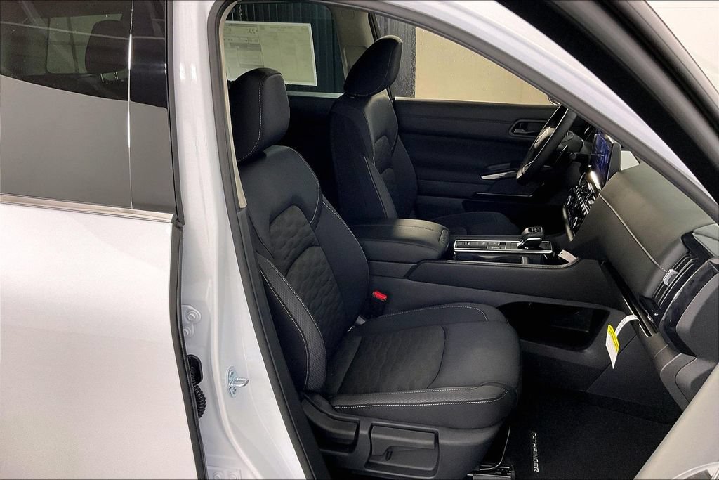 New 2026 Nissan Pathfinder SV AWD/4WD image 44