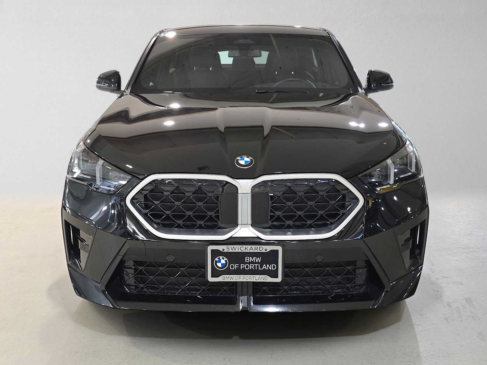 Used 2026 BMW X2 xDrive28i AWD/4WD image 8