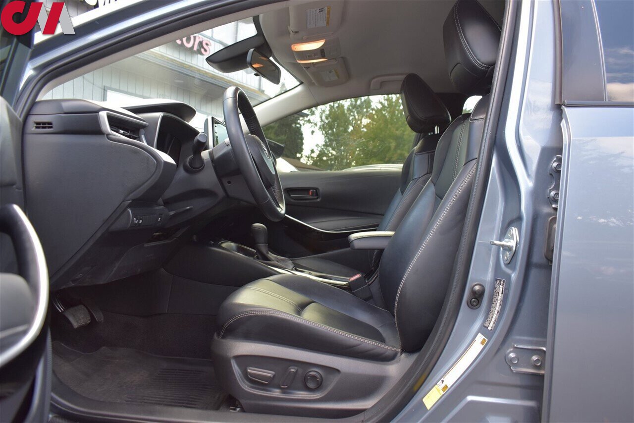 Used 2022 Toyota Corolla LE w/ Premium Interior Package FWD image 10