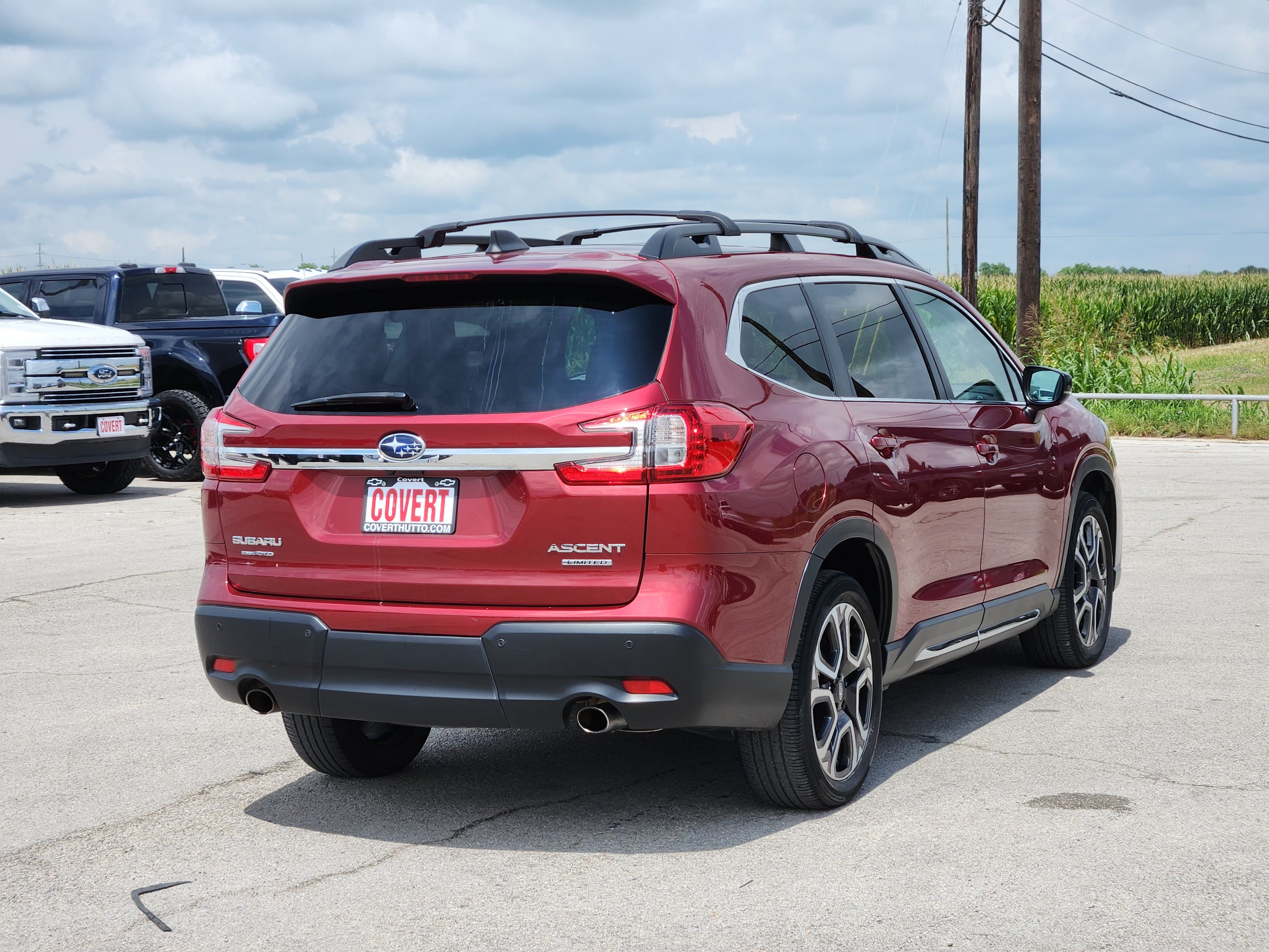 Used 2024 Subaru Ascent Limited w/ Technology Package AWD/4WD image 7
