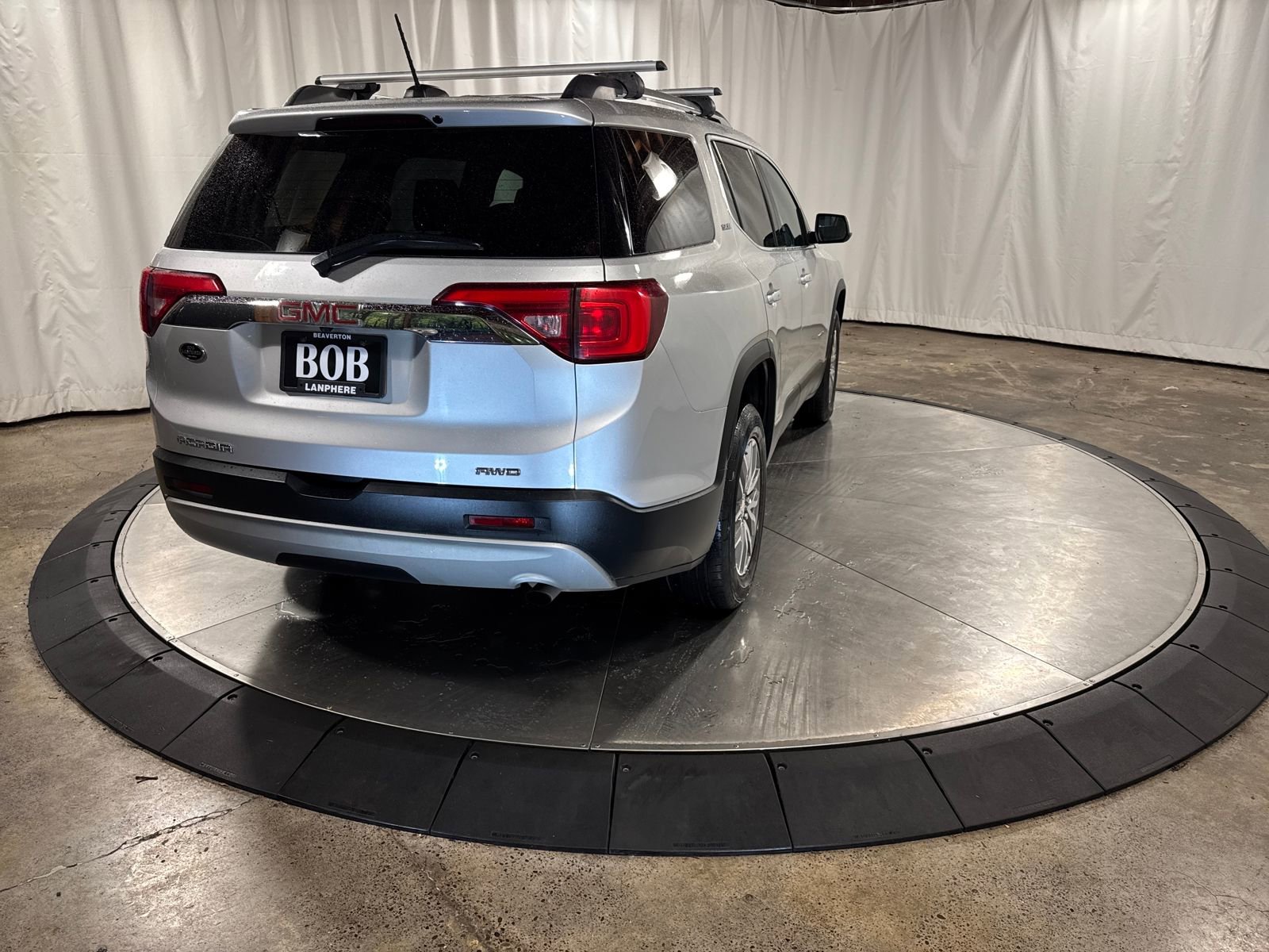 Used 2019 GMC Acadia SLE image 8