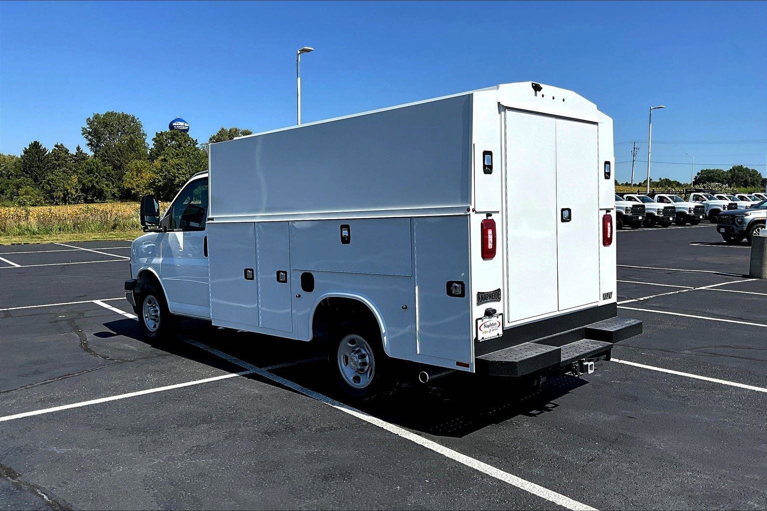 New 2025 Chevrolet Express 3500 Work Van w/ Power Convenience Package image 12