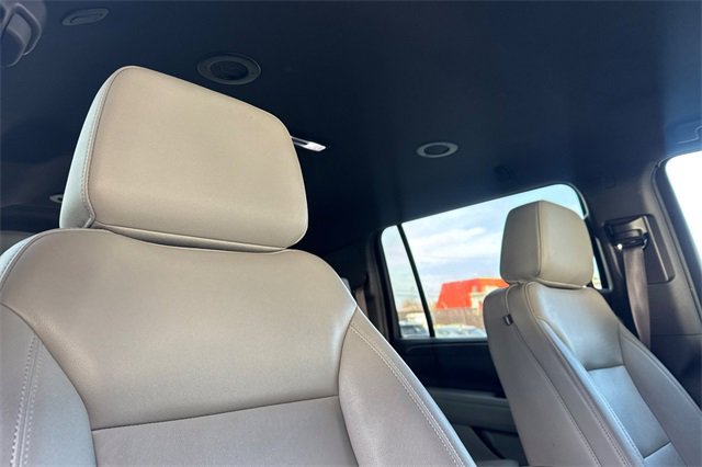 Used 2024 Chevrolet Suburban LT image 21