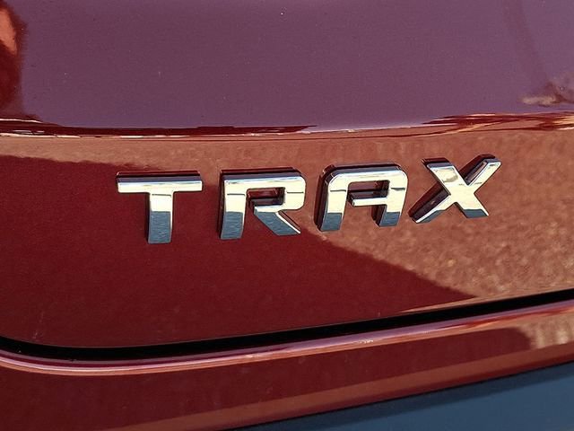 Used 2024 Chevrolet Trax LS w/ Driver Confidence Package image 30