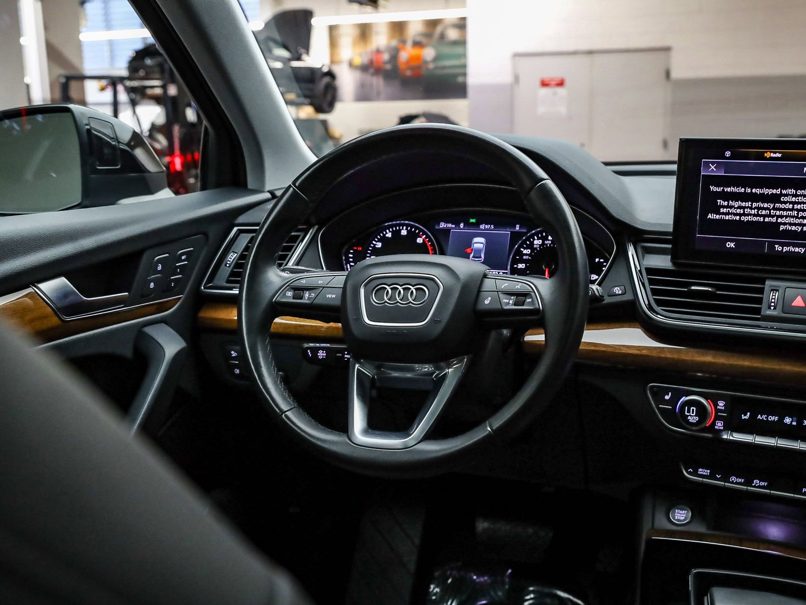 Used 2023 Audi Q5 2.0T Premium AWD/4WD image 16