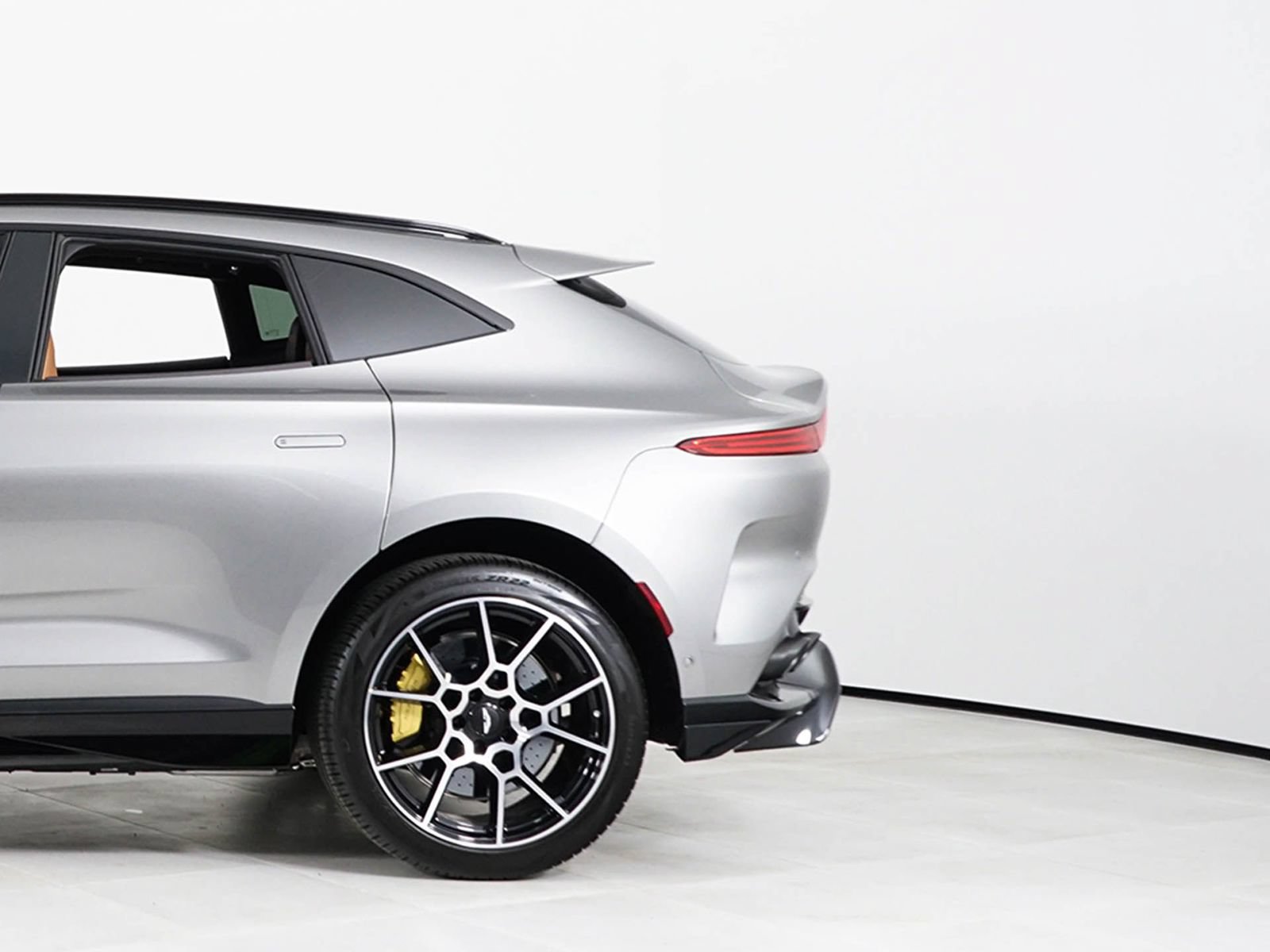 New 2026 Aston Martin DBX 707 AWD/4WD image 13