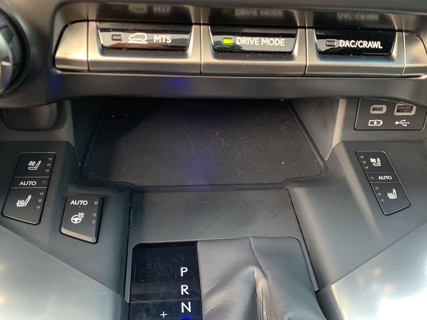 Used 2024 Lexus LX 600 F Sport image 19