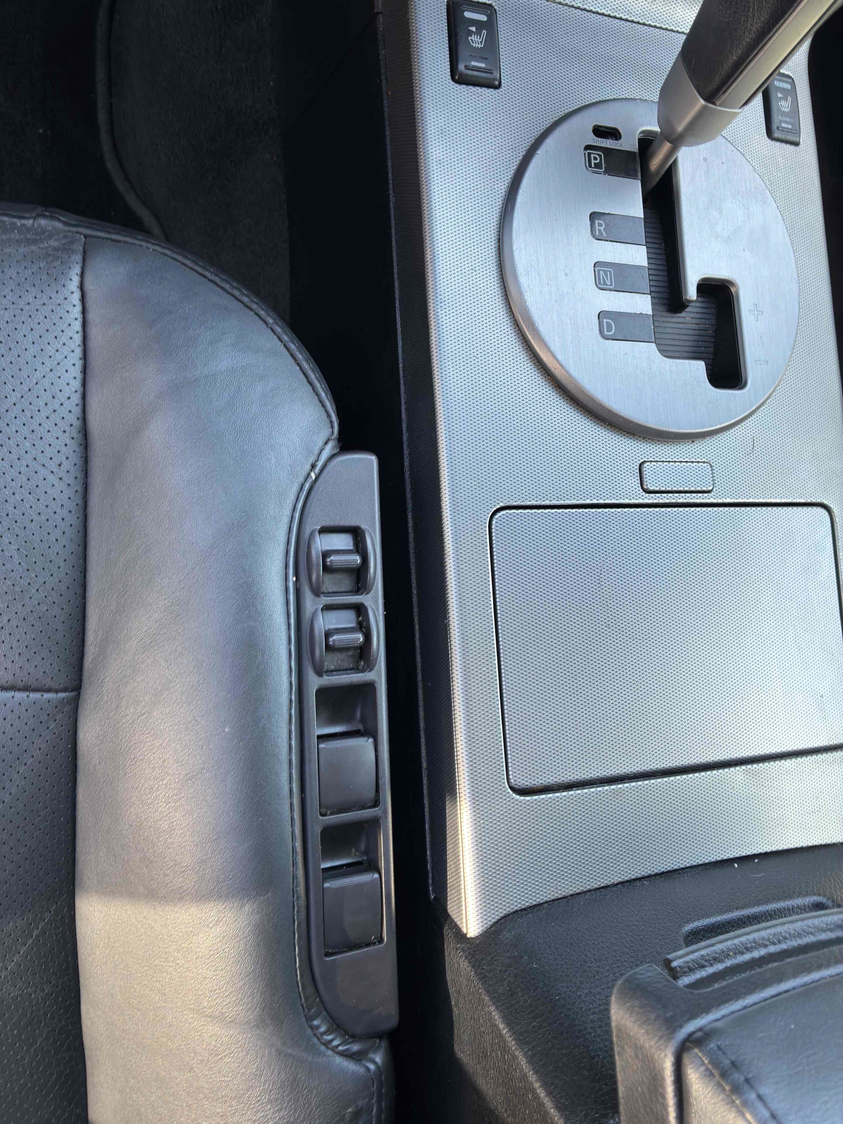 Used 2005 INFINITI FX45 AWD w/ (U01) Technology Pkg image 38