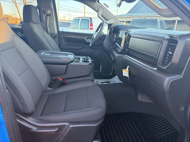 Used 2025 Chevrolet Silverado 1500 LT image 21