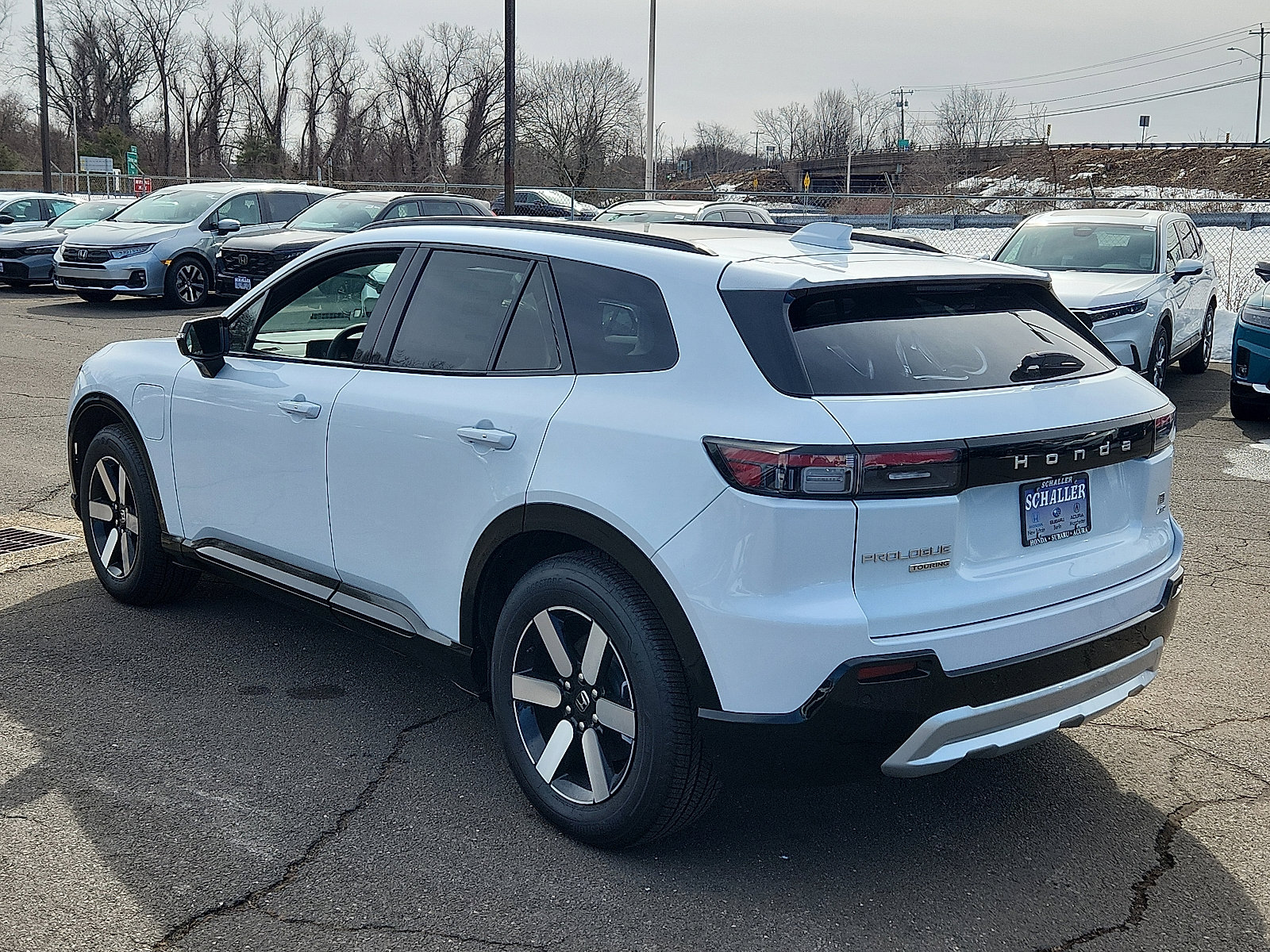 New 2026 Honda Prologue Touring image 3