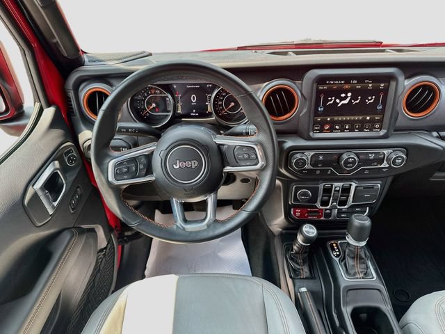 Used 2023 Jeep Gladiator Mojave w/ Trailer Tow Package AWD/4WD image 23
